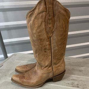 Ladies Corral western boots.